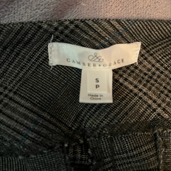 LAST CHANCE 🤍|4 for $20| 🤍Camber&Grace - Plaid leggings - Picture 6 of 7